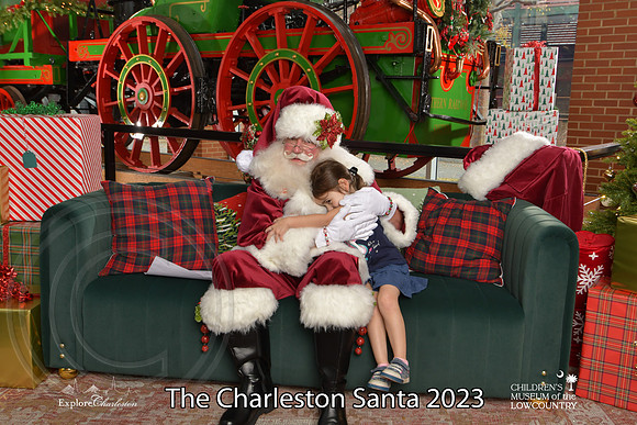 TheCharlestonSanta-12-9-23-1893