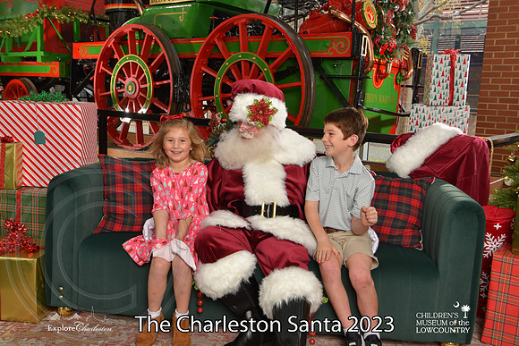 TheCharlestonSanta-12-9-23-1897
