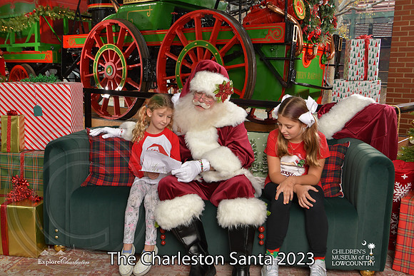 TheCharlestonSanta-12-9-23-1903