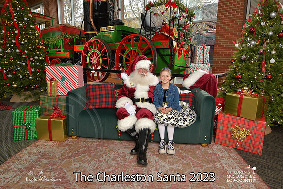 TheCharlestonSanta-12-9-23-1912