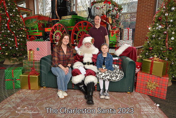 TheCharlestonSanta-12-9-23-1913