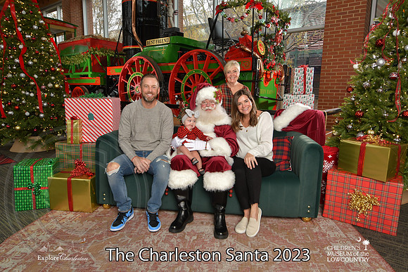 TheCharlestonSanta-12-9-23-1931
