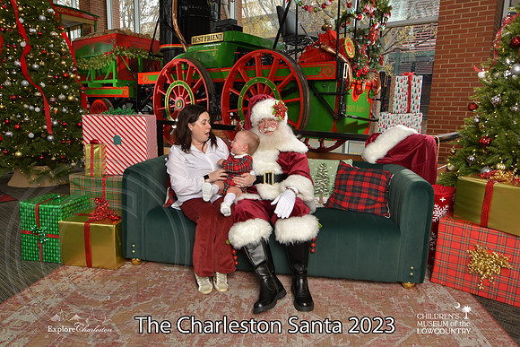 TheCharlestonSanta-12-9-23-1938