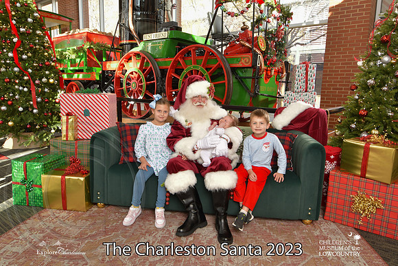 TheCharlestonSanta-12-9-23-1946