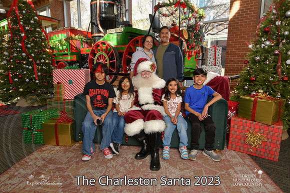 TheCharlestonSanta-12-9-23-1964