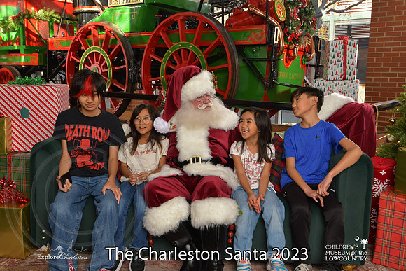 TheCharlestonSanta-12-9-23-1967