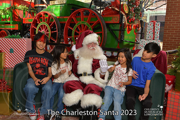 TheCharlestonSanta-12-9-23-1970
