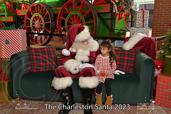 TheCharlestonSanta-12-9-23-1985
