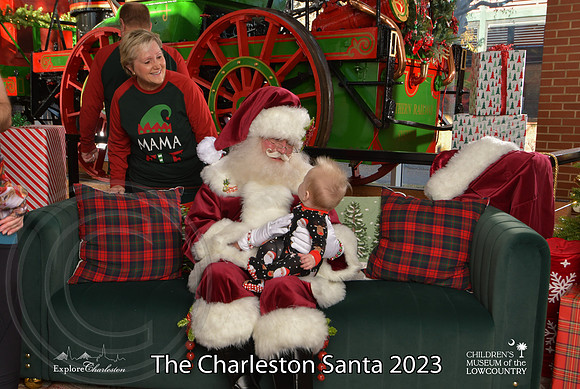 TheCharlestonSanta-12-9-23-1991