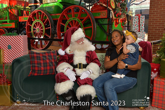 TheCharlestonSanta-12-9-23-1997