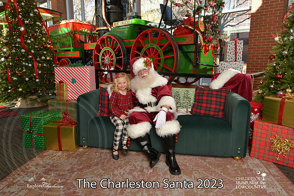 TheCharlestonSanta-12-9-23-2007