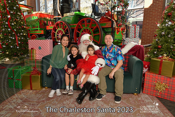 TheCharlestonSanta-12-9-23-2014