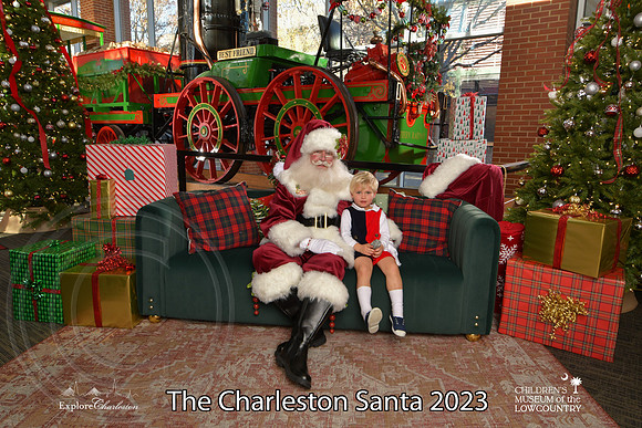 TheCharlestonSanta-12-9-23-2025