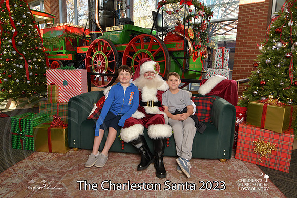 TheCharlestonSanta-12-9-23-2031