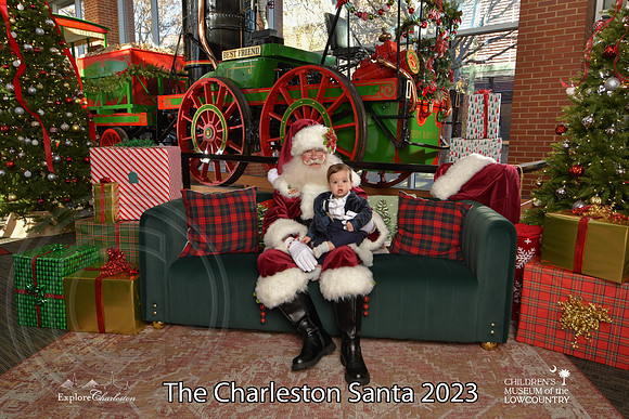 TheCharlestonSanta-12-9-23-2038