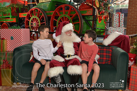 TheCharlestonSanta-12-9-23-2062