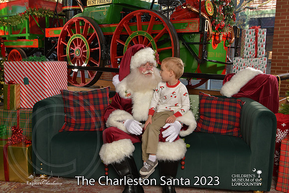 TheCharlestonSanta-12-9-23-2074