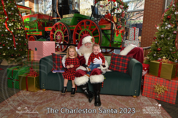TheCharlestonSanta-12-9-23-2092