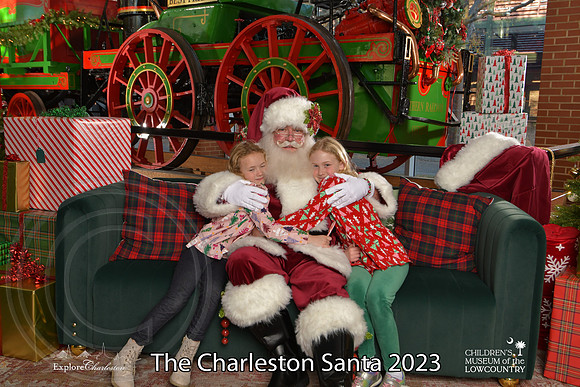 TheCharlestonSanta-12-9-23-2108