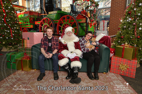 TheCharlestonSanta-12-9-23-2109