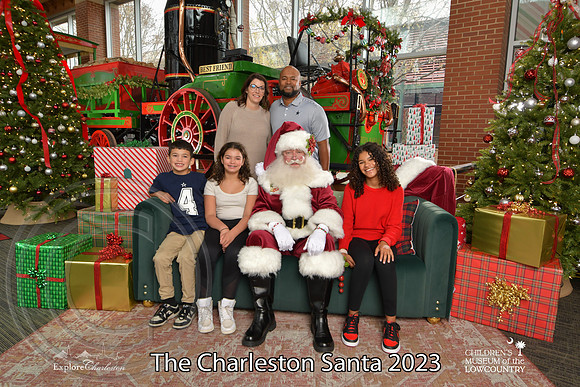 TheCharlestonSanta-12-10-23-2119