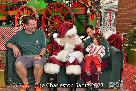 TheCharlestonSanta-12-10-23-2127