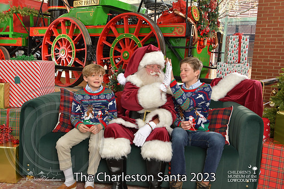TheCharlestonSanta-12-10-23-2136