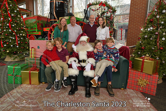 TheCharlestonSanta-12-10-23-2161