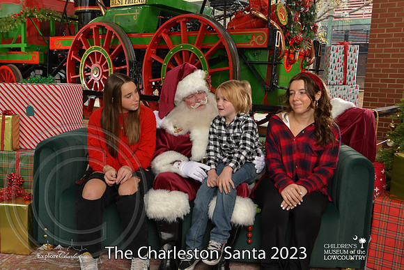 TheCharlestonSanta-12-10-23-2164