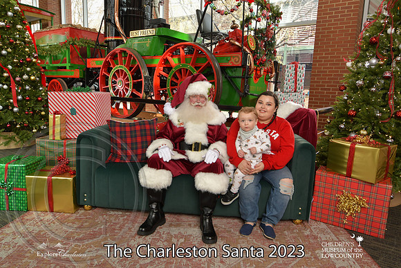 TheCharlestonSanta-12-10-23-2168
