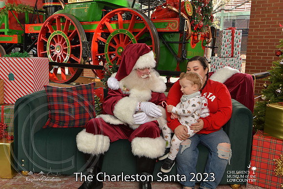 TheCharlestonSanta-12-10-23-2171
