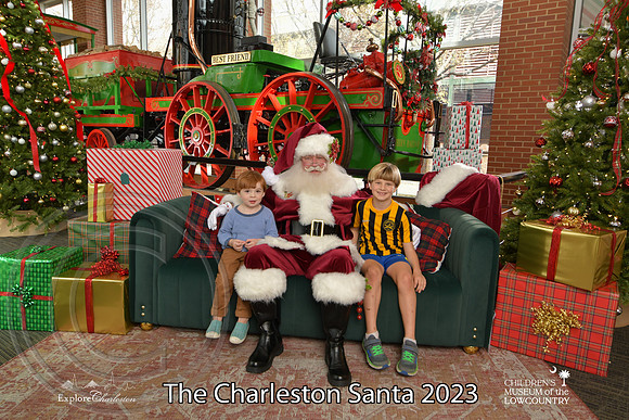 TheCharlestonSanta-12-10-23-2172