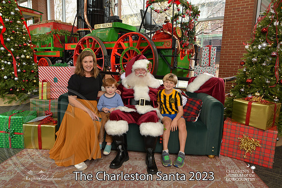 TheCharlestonSanta-12-10-23-2173