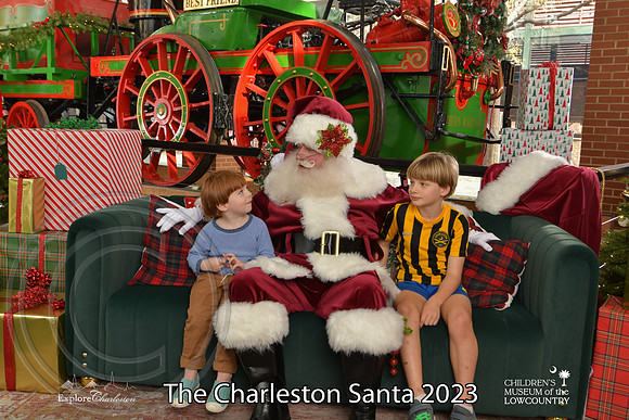 TheCharlestonSanta-12-10-23-2175