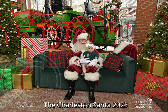 TheCharlestonSanta-12-10-23-2183
