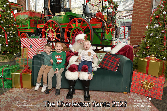 TheCharlestonSanta-12-10-23-2191
