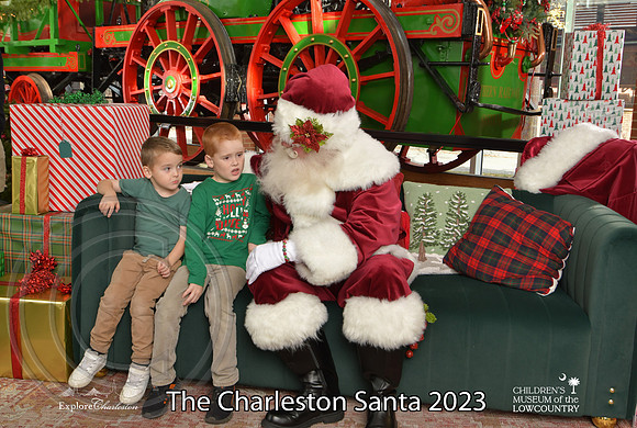 TheCharlestonSanta-12-10-23-2195