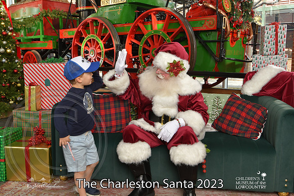 TheCharlestonSanta-12-10-23-2203