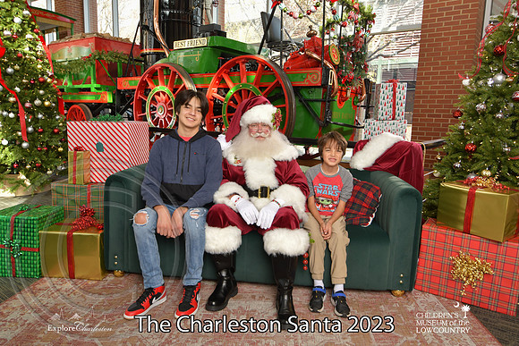 TheCharlestonSanta-12-10-23-2211