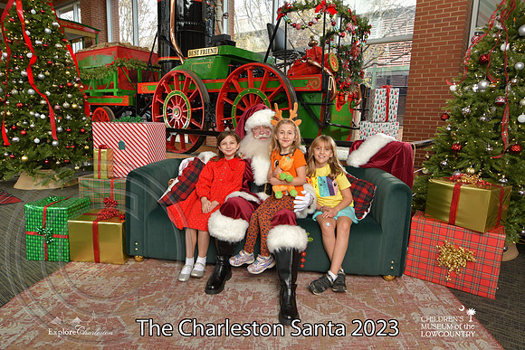 TheCharlestonSanta-12-10-23-2227