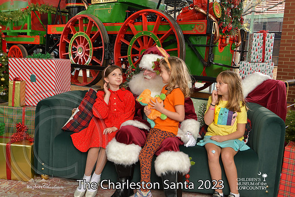 TheCharlestonSanta-12-10-23-2230