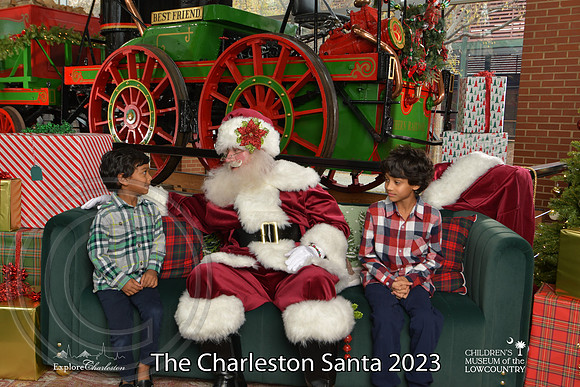 TheCharlestonSanta-12-10-23-2243