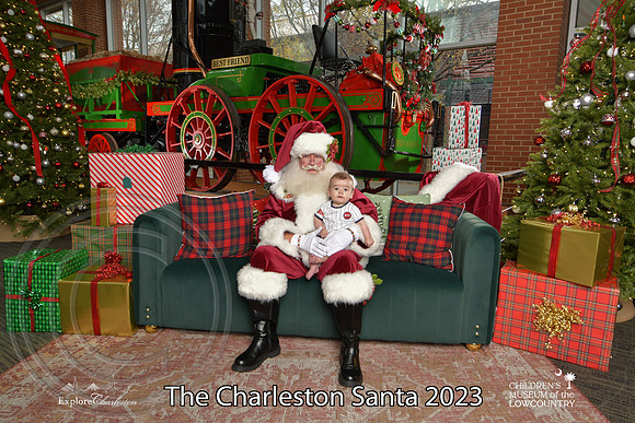TheCharlestonSanta-12-10-23-2257