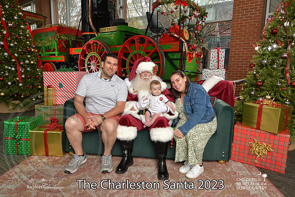 TheCharlestonSanta-12-10-23-2258