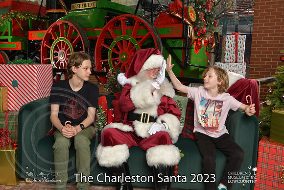 TheCharlestonSanta-12-10-23-2267