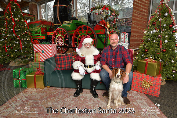 TheCharlestonSanta-12-10-23-2270