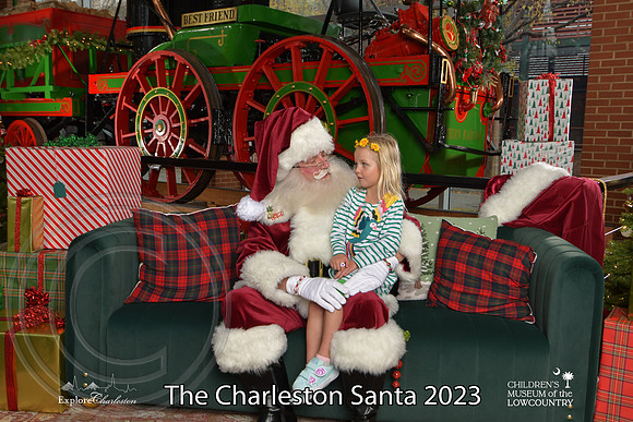 TheCharlestonSanta-12-10-23-2275