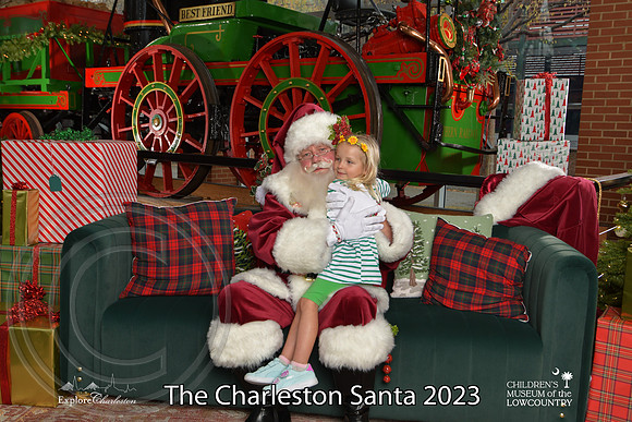 TheCharlestonSanta-12-10-23-2277
