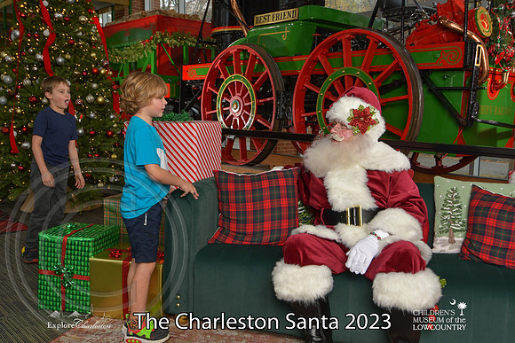 TheCharlestonSanta-12-10-23-2283