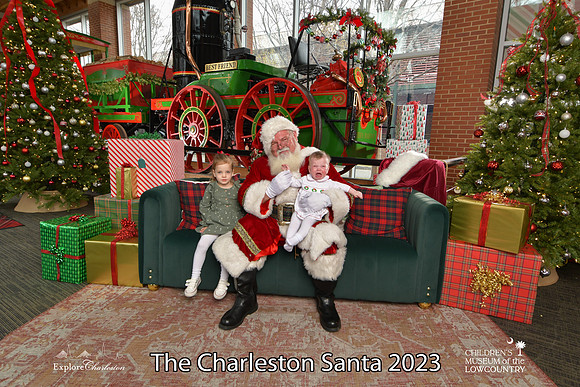 TheCharlestonSanta-12-16-23-2459